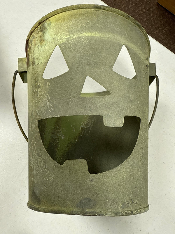 Jack  O'Lantern  Bucket Lantern