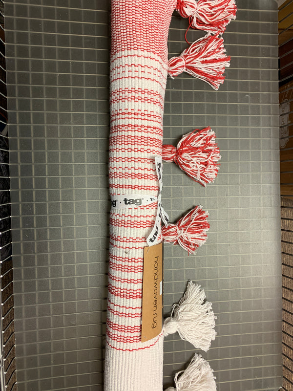 Tassel Plaid Rug - Red