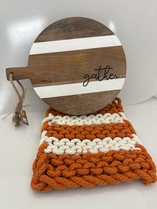 Gather Trivet With Pot Holder