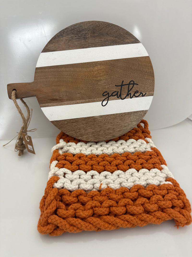 Gather Trivet With Pot Holder