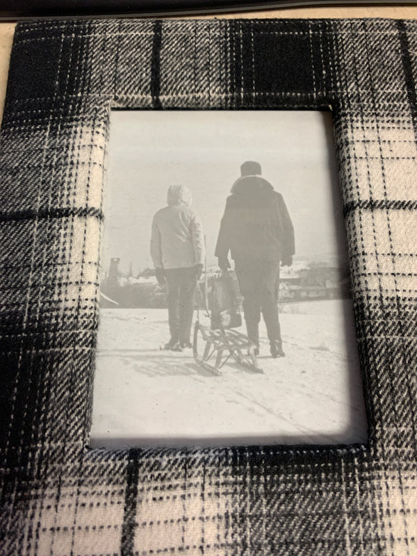 Black Plaid Picture Frame