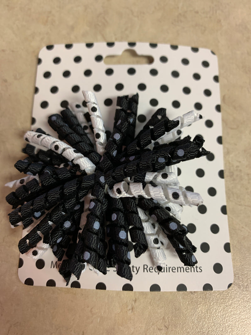Black and white bow clip