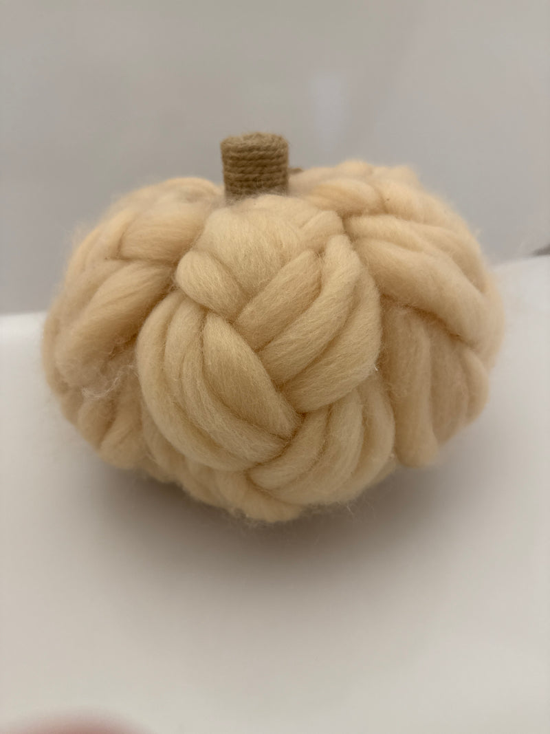 Cream Chunky Pumpkin Sitter