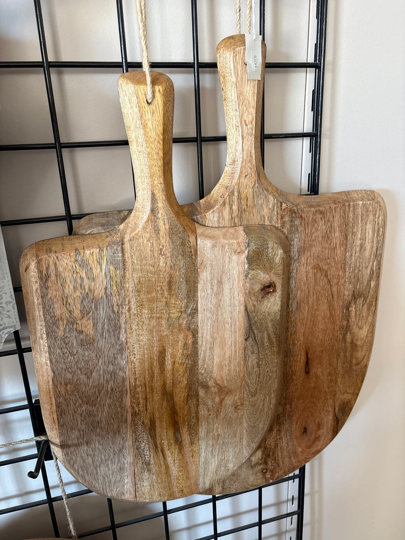 Mango Wood Rounded Cutting Board Small
