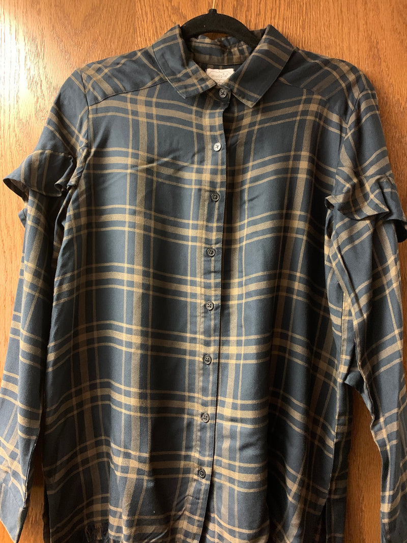 Black Button Down Plaid Cade Shirt - Small