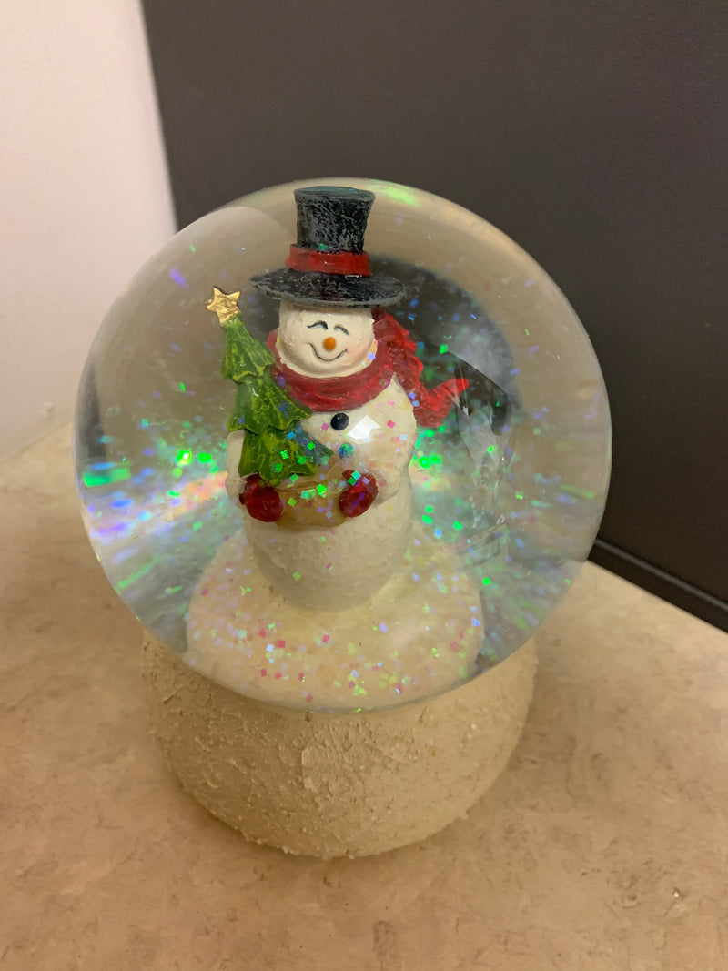 Snow Globes - price per each snow globe