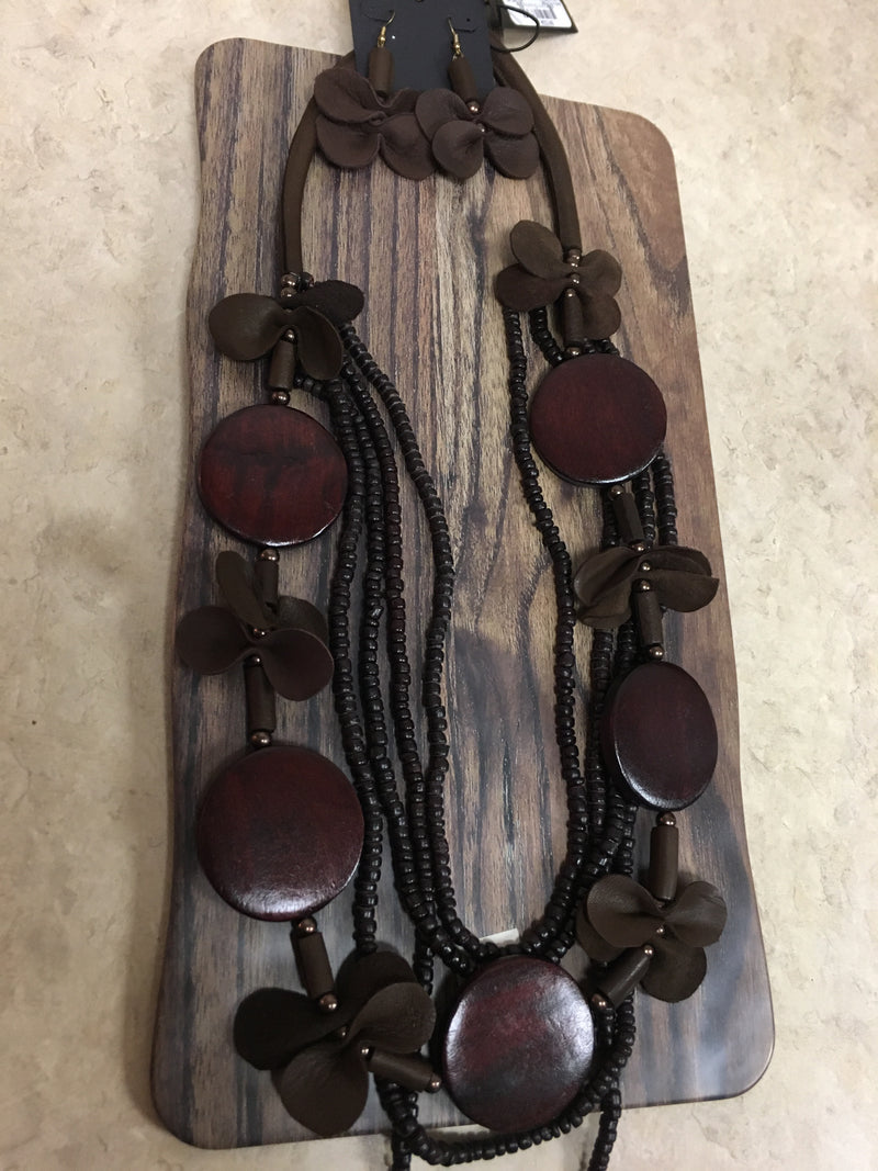 Wood Circles and Leather Petal Necklace Set