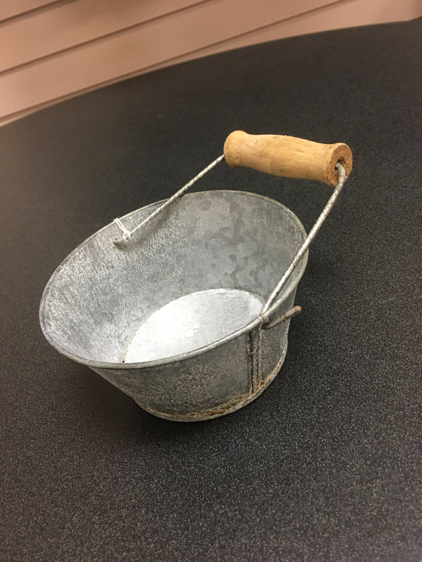 Metal Bowl with Handle