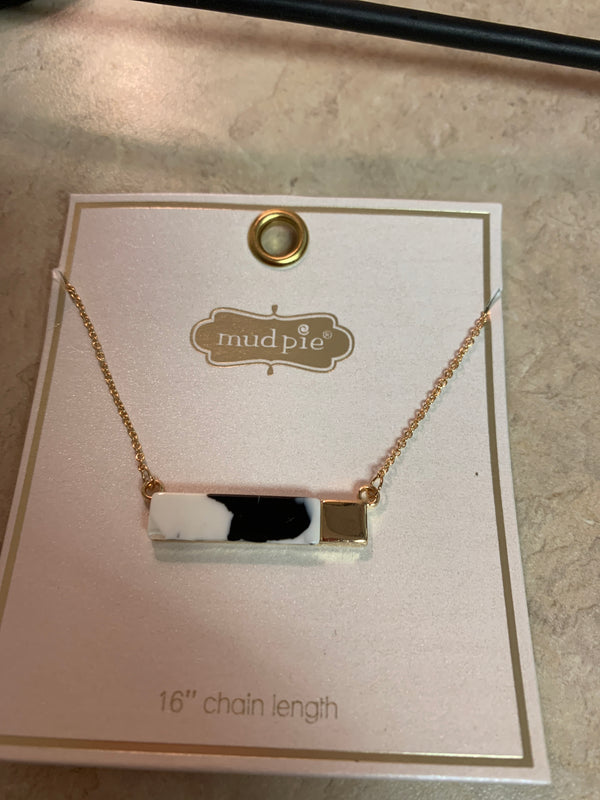 Resin Bar Necklace Black